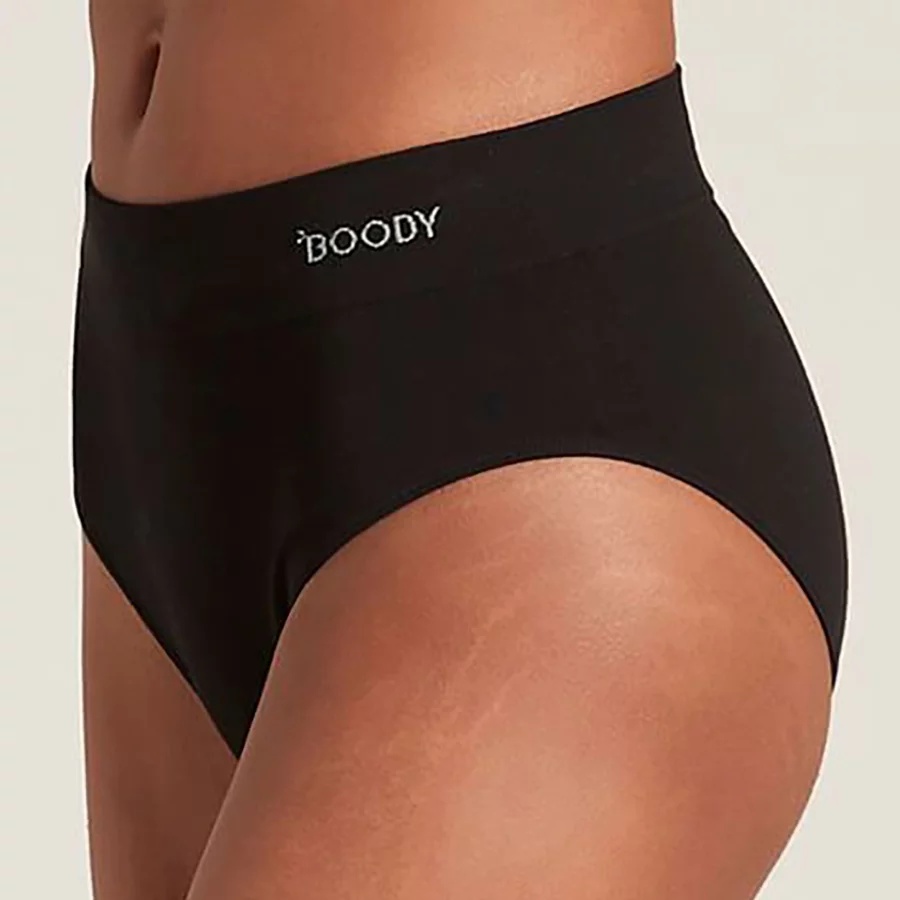 Boody®, @kana_melia in our Dark Olive underwear set 🫒 #boody #underwear  #wirelessbra #bamboobras #ecofriendly #bamboounderwear